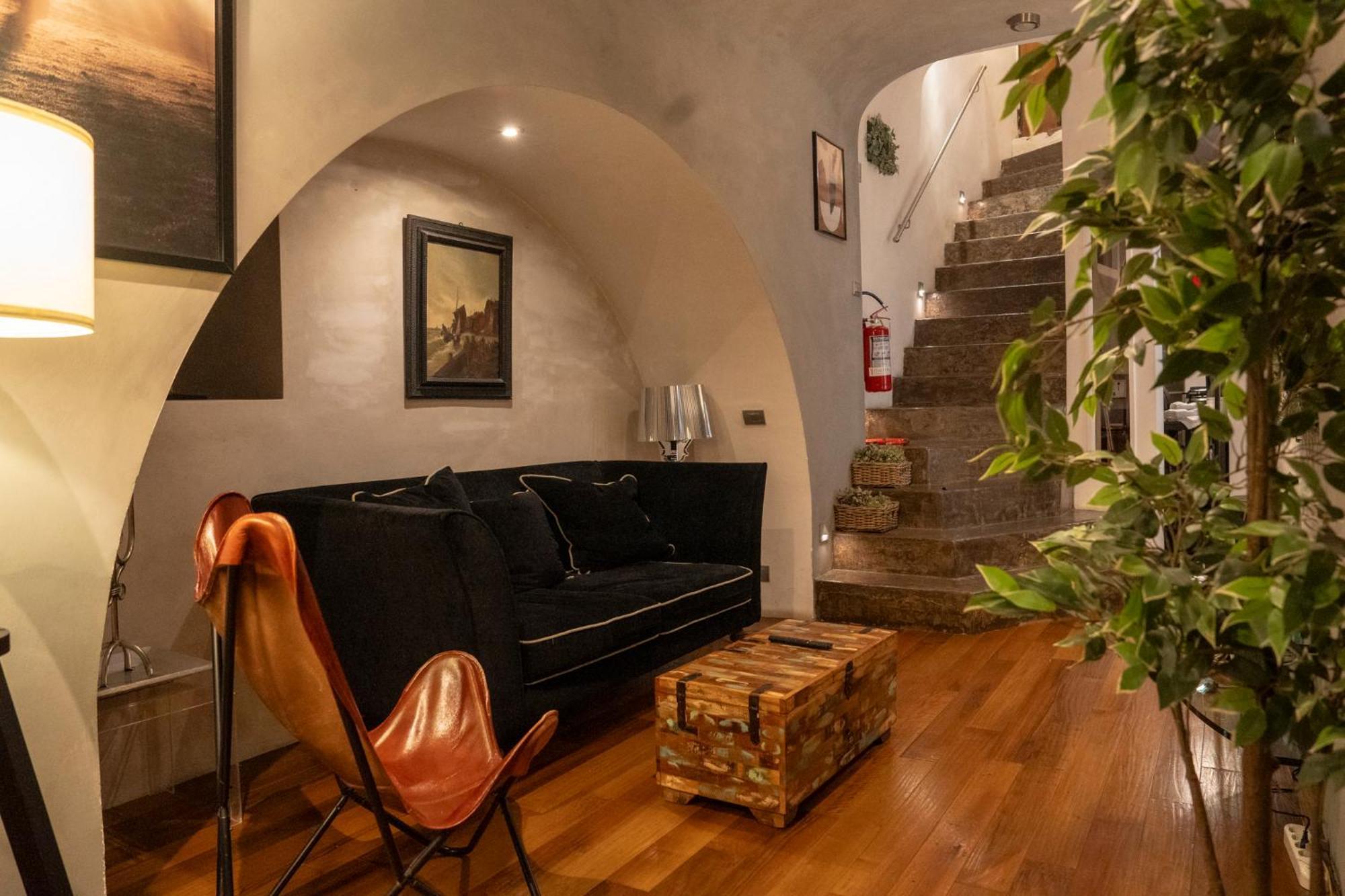 Domus Ciancaleoni - Colosseum - Rione Monti Рим Екстер'єр фото