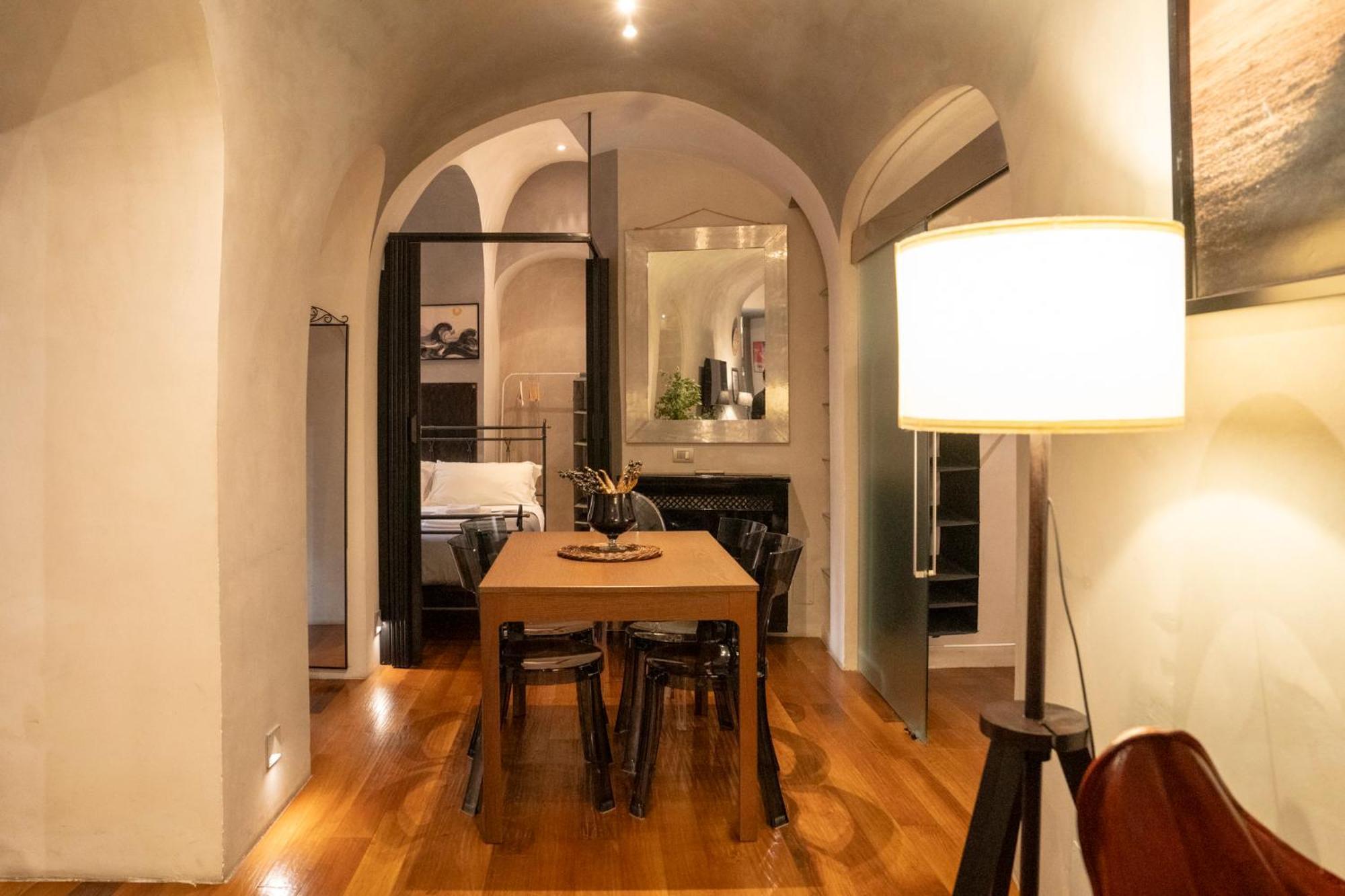 Domus Ciancaleoni - Colosseum - Rione Monti Рим Екстер'єр фото